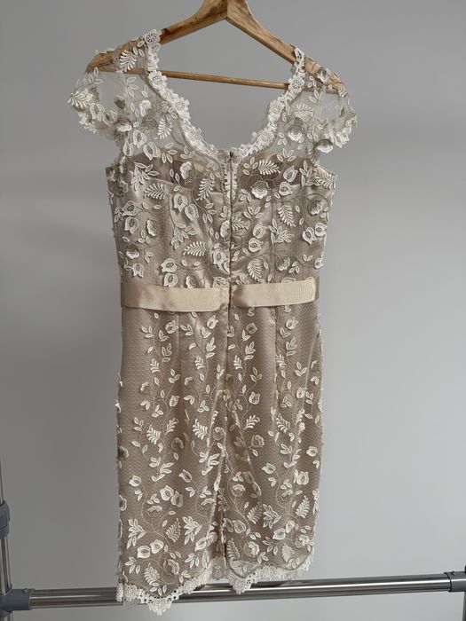 Rochii, ghete, combinezon