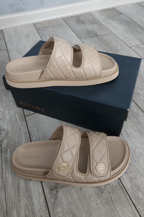 Дамски чехли BADURA от Естествена кожа.
