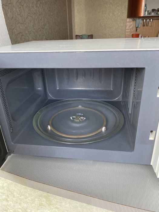 Микроволновая печь