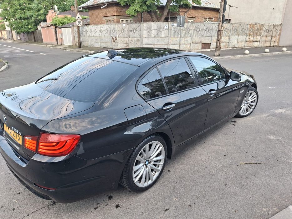 BMW Seria 5 F10 525 diesel 218 C.P