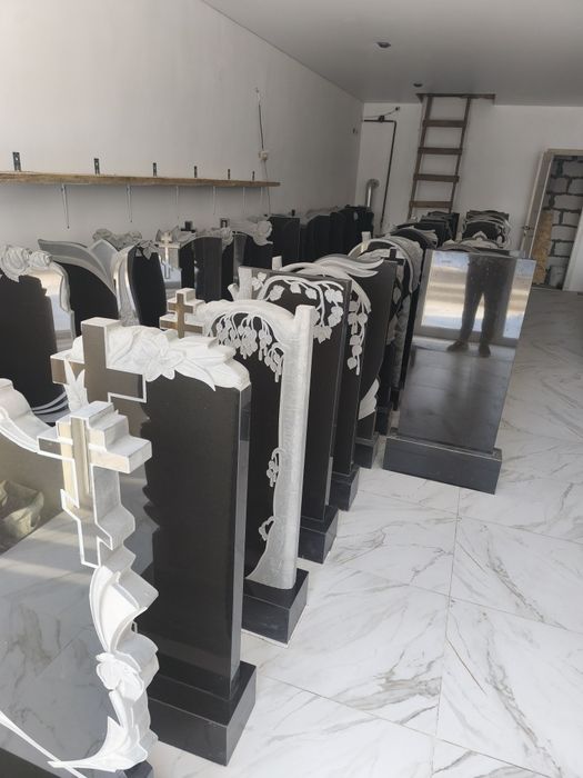 памятники не дорого