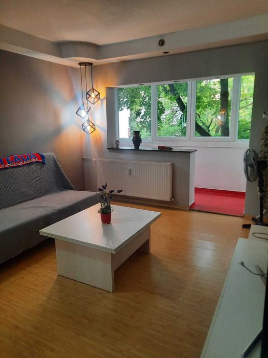 Apartament 2 camere de închiriat – Zona Almașul Mic, Sector 4