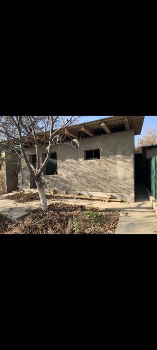 Продается дача в бозарыке. 6 соток……….