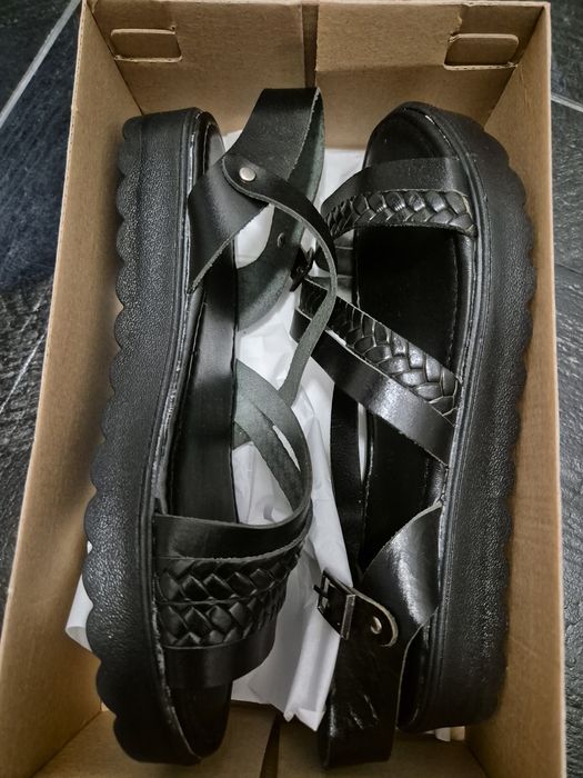 Sandale piele naturala noi mar 38