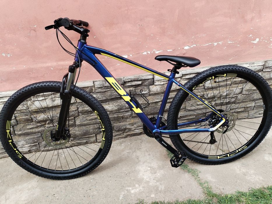 Bicicleta roti 29 frâne disc hidraulice cadru aluminiu M