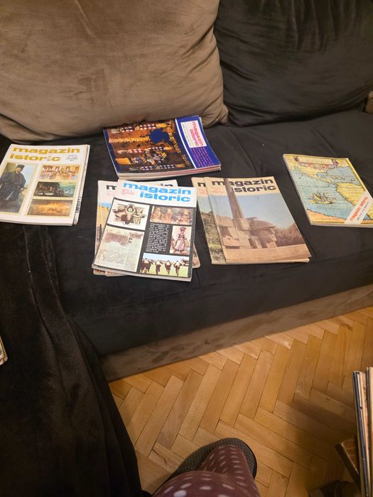 colectie magazin istoric 1967-1989(ani completi la 1982 si 1983)