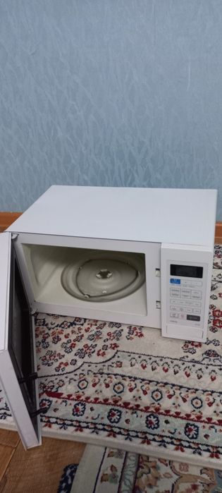 Продам микровальновку самсунг