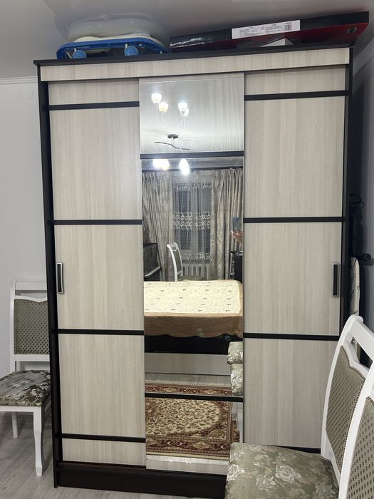 Продам шифонер и  кровать