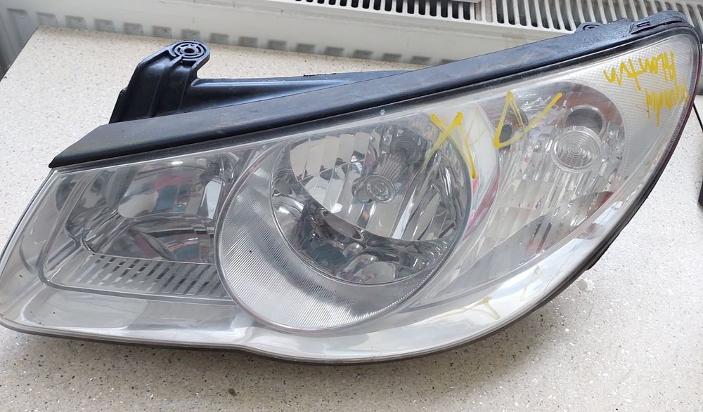 Far dreapta stânga Hyundai Elantra  european