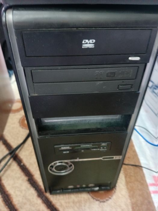 Компьютер i3\GT240\4RAM\500HDD
