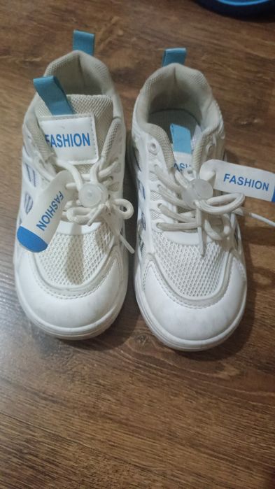 Обувь по 1500 тенге