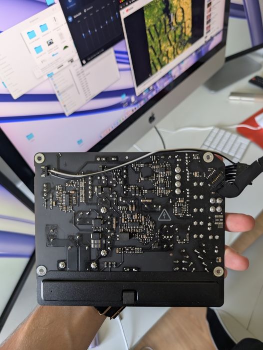 Motherboard IMac 27 2015 defect + bloc de alimentare + flex ecran și altele