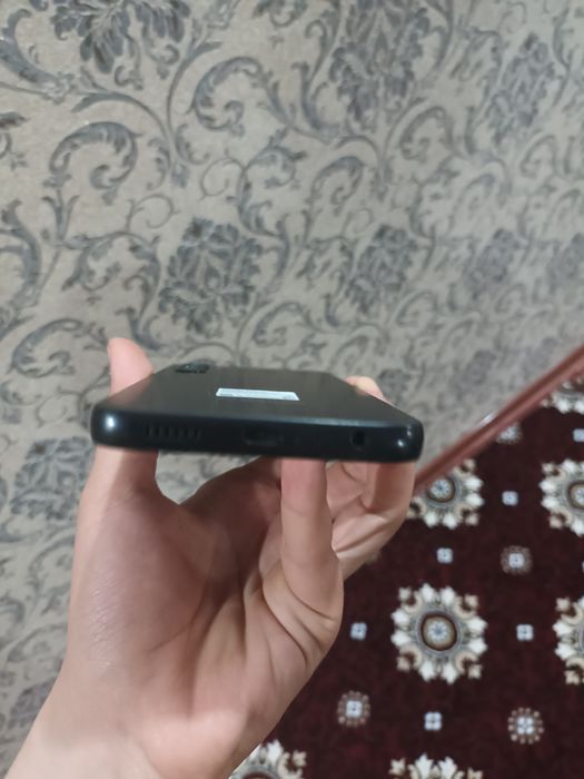 Samsung A05s 4/128      rangi qora 2 kunlik telefon