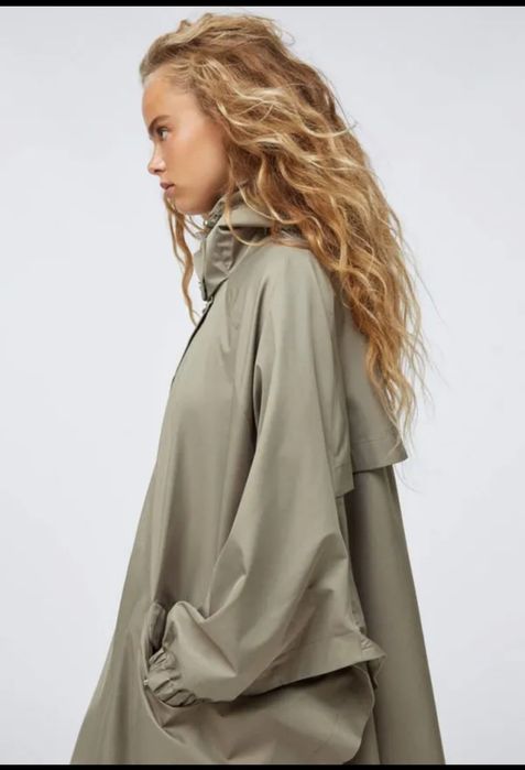 Женский плащ от фирмы Oysho оригинал на размер 48-50-52