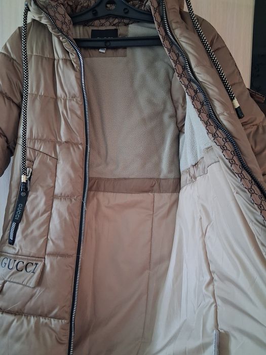 Продам зимний пуховик