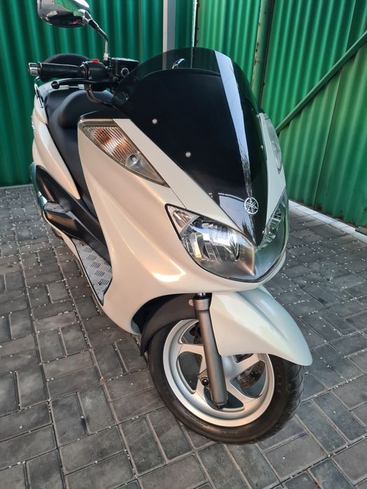 Yamaha Grand Majesti 250