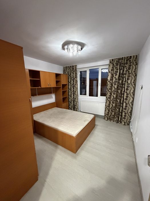 Vând apartament - Lugoj, str. Traian Grozavescu