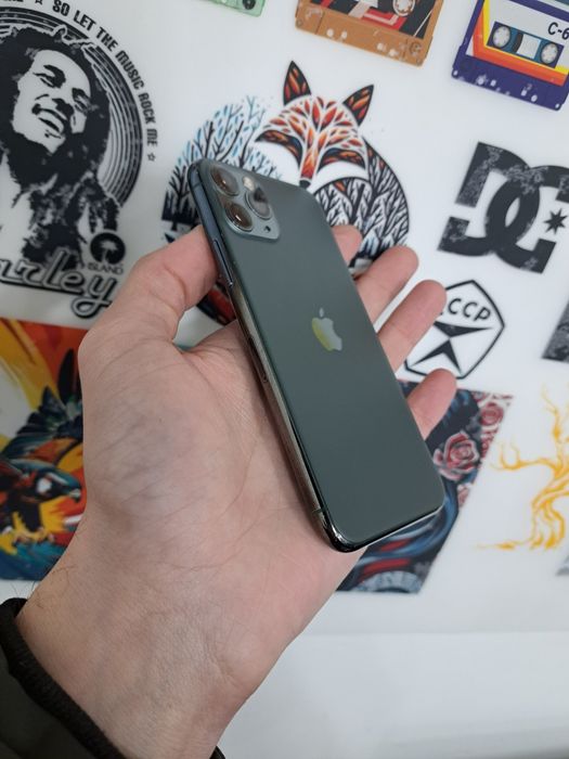 Продам iPhone 11pro Face id True tone всё работает