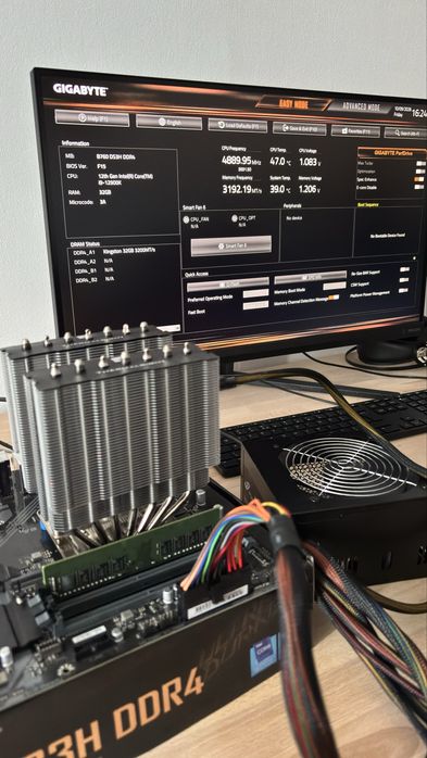 RAM DDR4  32gb Kingston 3200 mt/s CL22