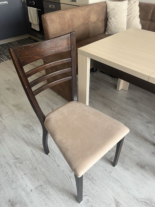 Комплект кухненски диван, маса и 4 стола