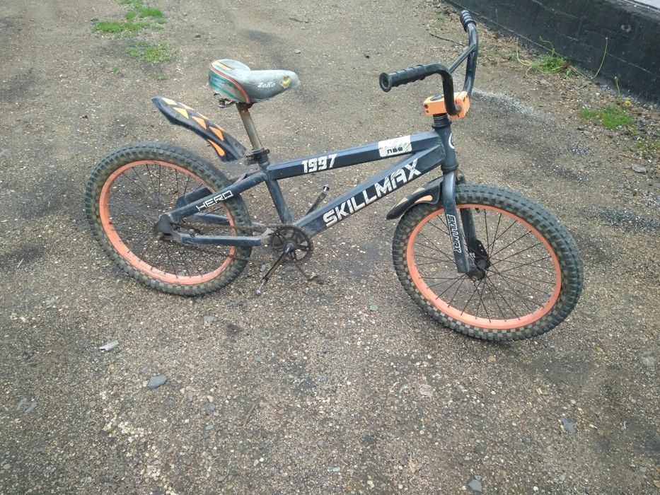 Продам велосипед Оранжевый