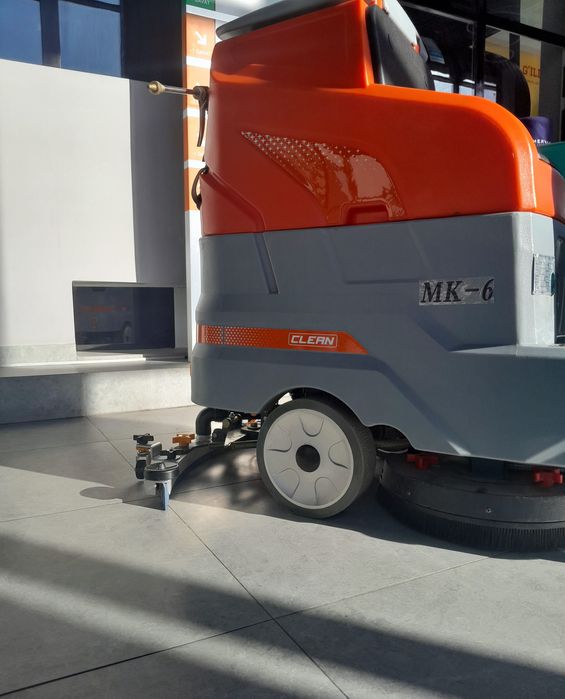 Pol tozolavchi Cleaning texnika