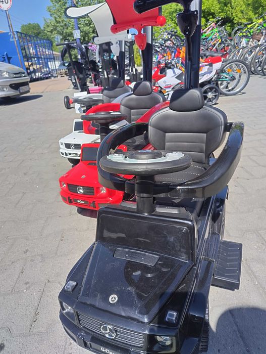 MERCEDES Кола за яздене с дръжка и сенник Mercedes-benz G350d