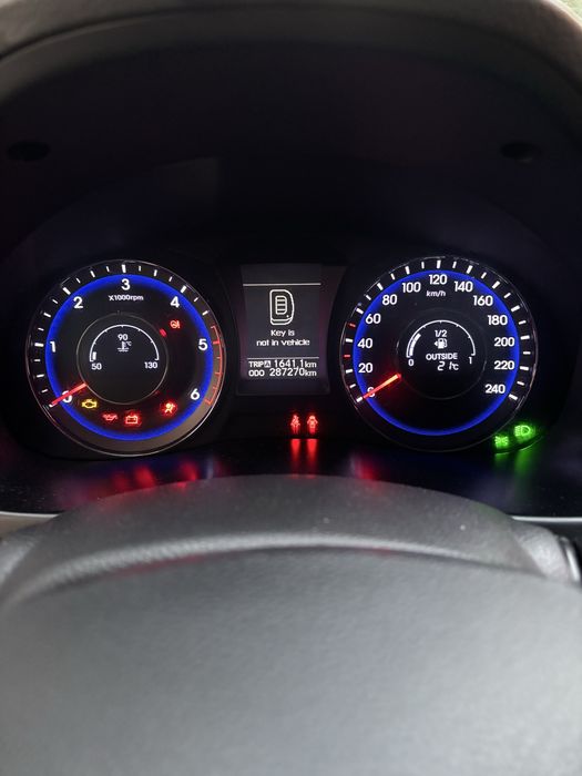 HYUNDAI i40 2013 — imagine 3