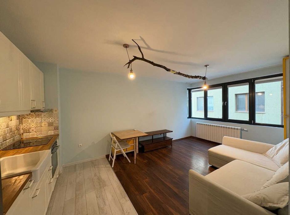 Дава се под наем Двустаен апартамент в София, Кръстова вада - 65 кв.м за 648.21 € - Снимка #2