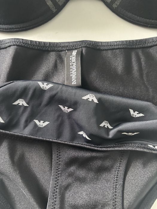 Бански Armani, размер М, черен цвят