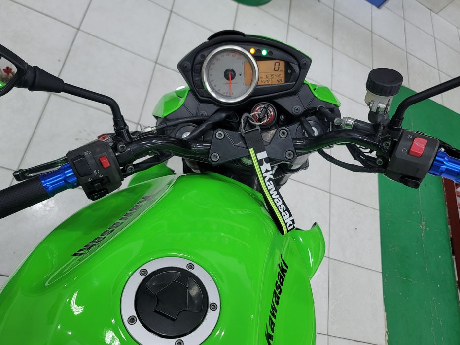 Kawasaki z750 оригинал