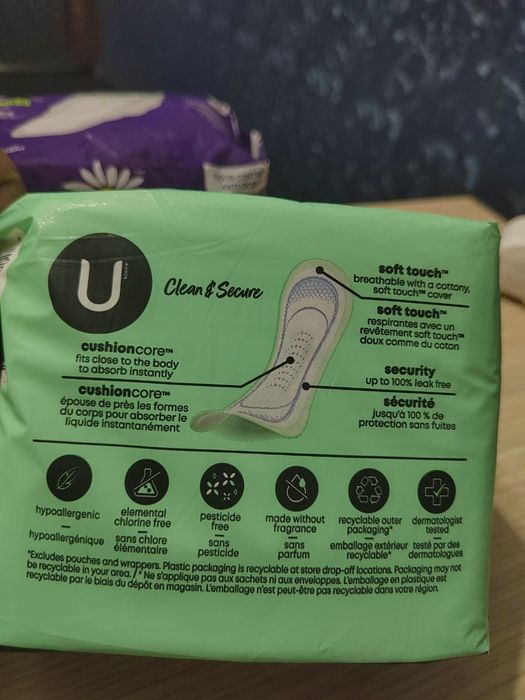 Гигиенические прокладки incognito и kotex.