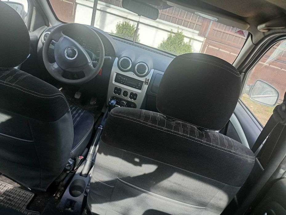 Vând Dacia Logan 1.5dCI