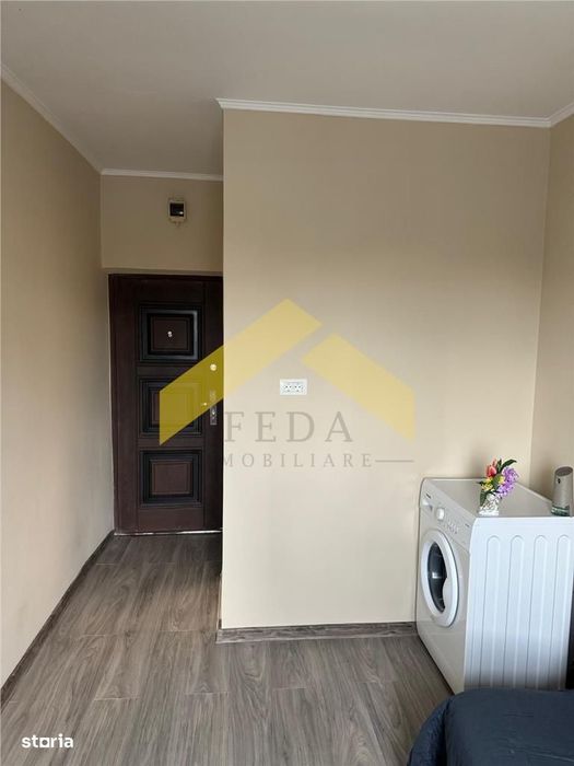 Garsoniera renovata de vanzare zona UTA