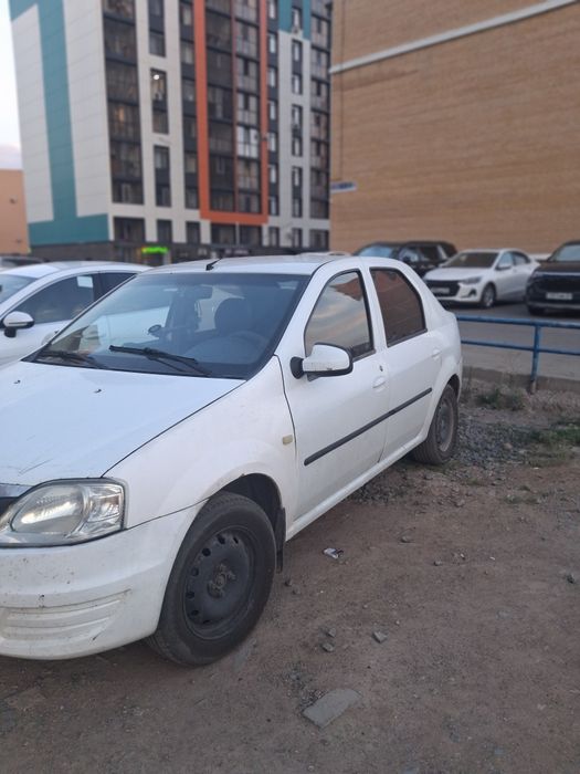 Renault Logan 2014