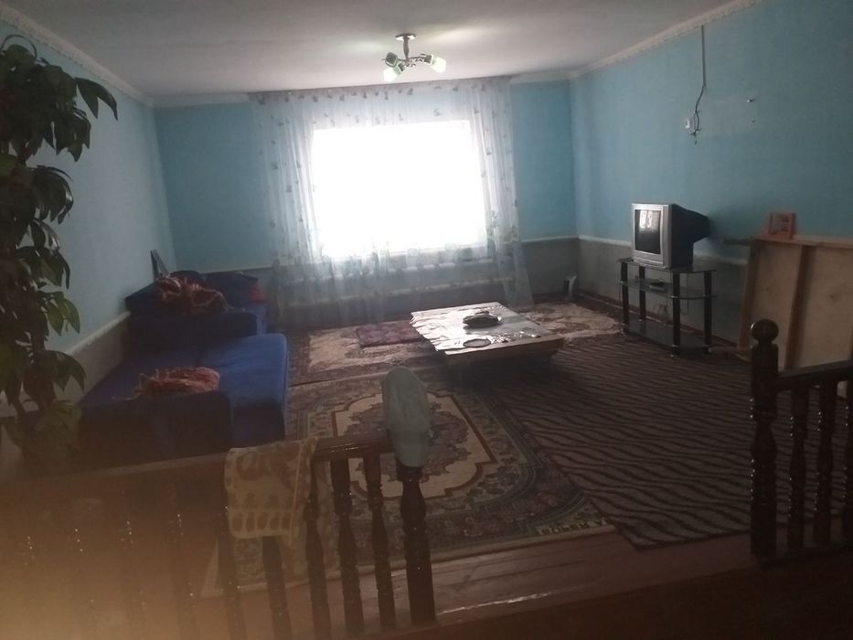 Срочна уй сатылады бахасы келисимли