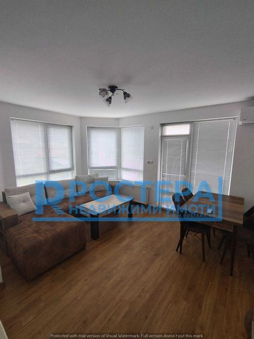 Продава се Тристаен апартамент в Търговище, Център - 93 кв.м за 1474 €/кв.м - Снимка #3