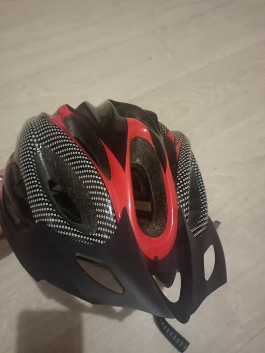 Шлем для велосипеда