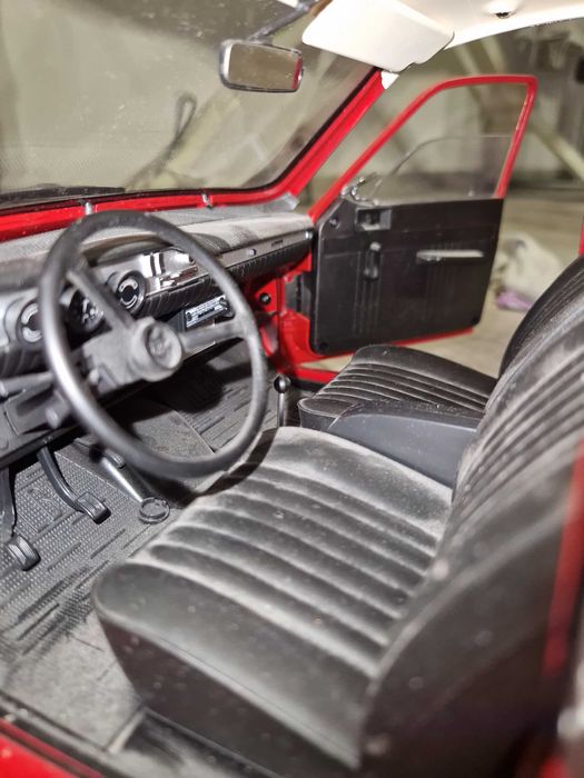 Machetă Dacia 1300 scara 1:8