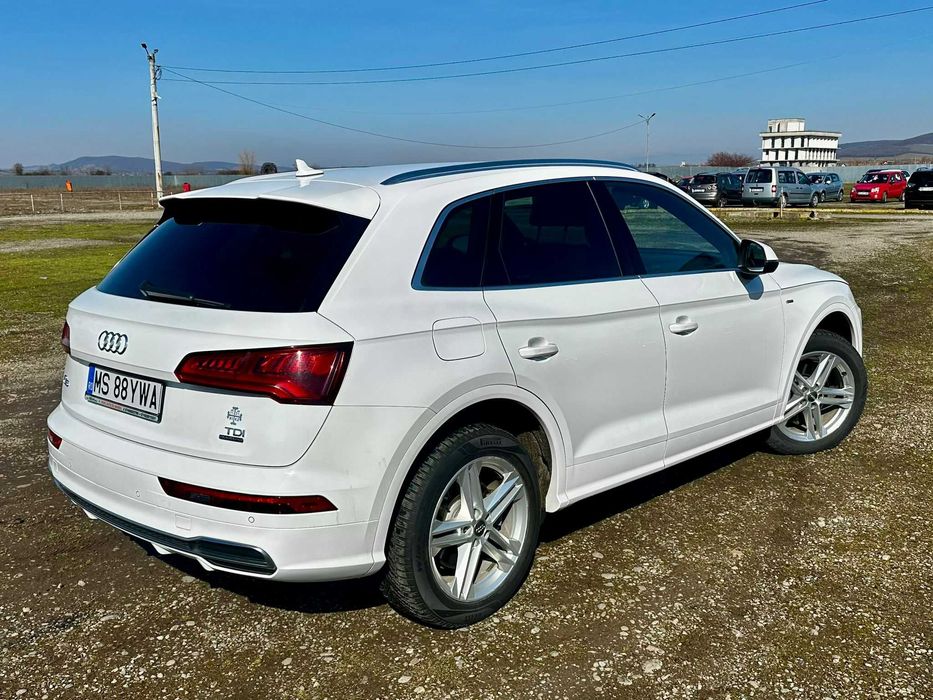Audi Q5 2.0Tdi S-Line Quattro