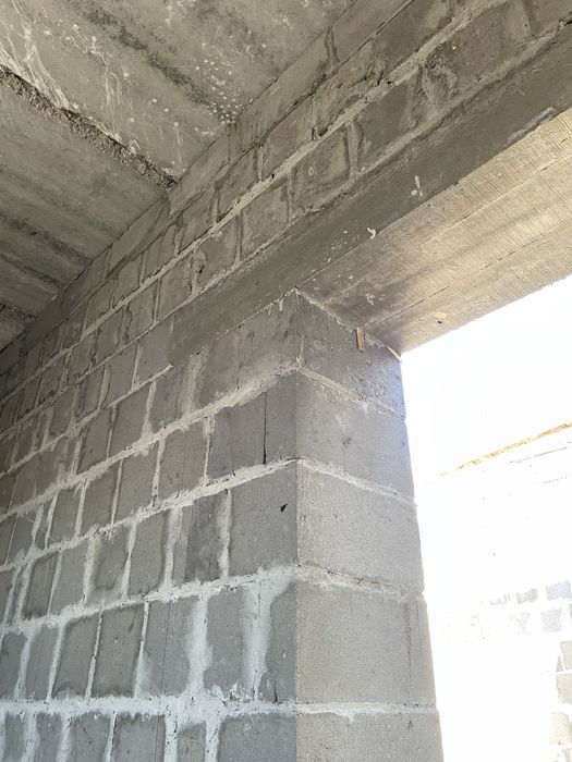 Пескоблок, перегородка