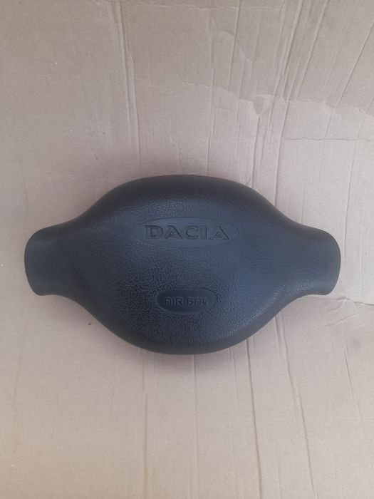 Vînd volan logan 2008*