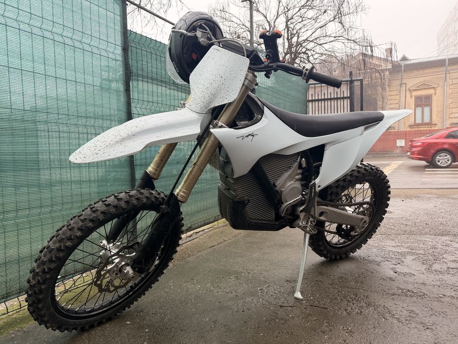 Stark varg / surron 2024 cu garanție 1 an!