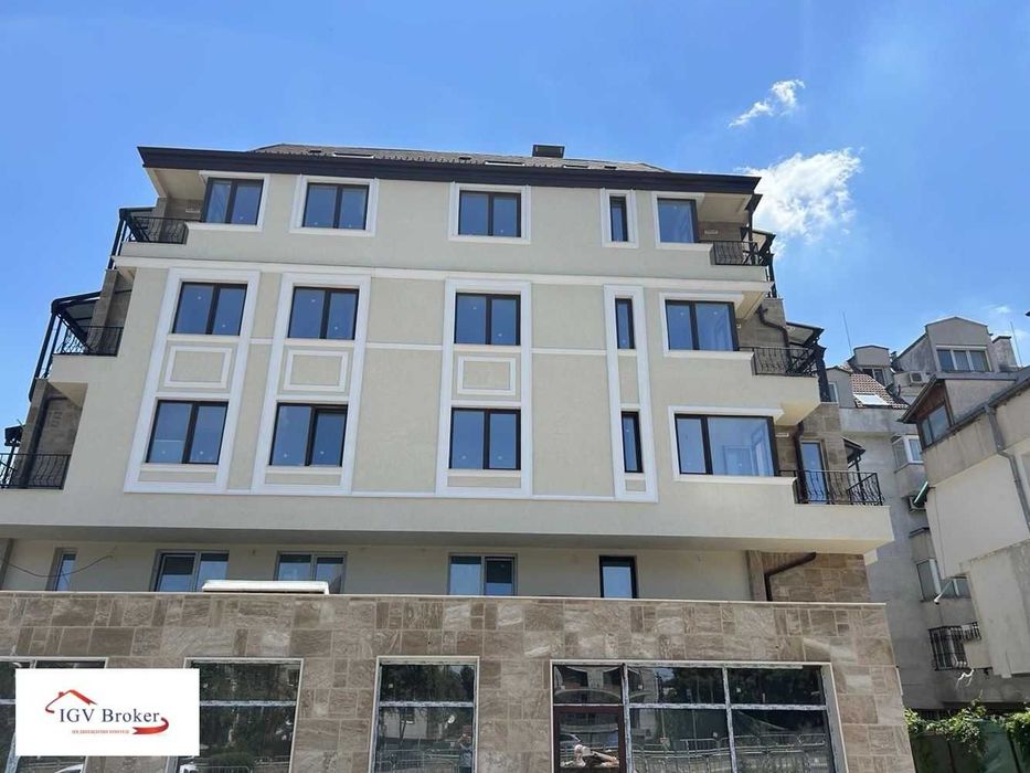 Тристаен апартамент в м-т Гърдова глава