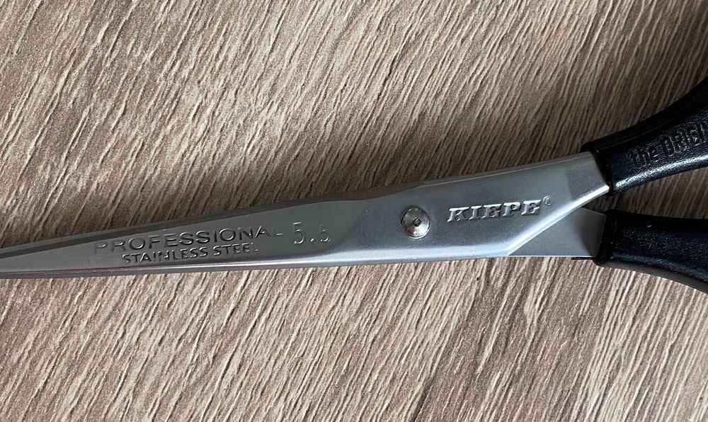 Foarfeca profesionala de tuns dreapta Kiepe 5.5 inchi - Italia