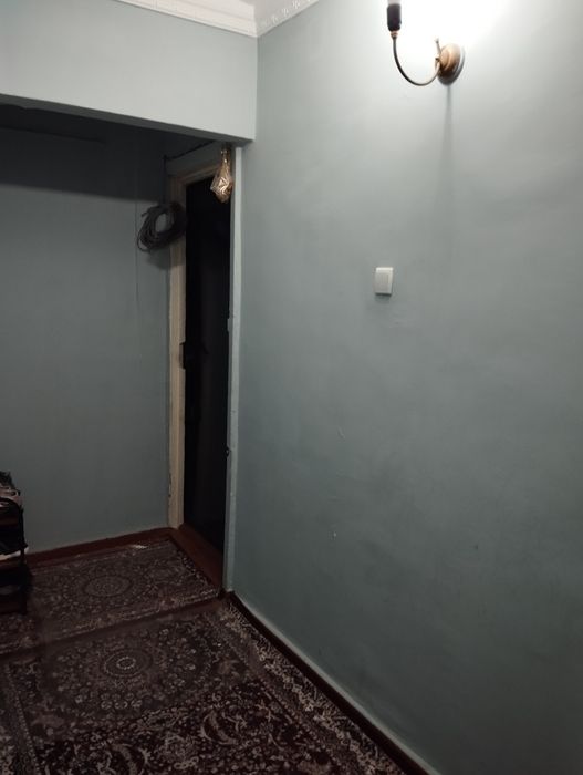 Srochna 2 honali uy sotiladi. 32.000