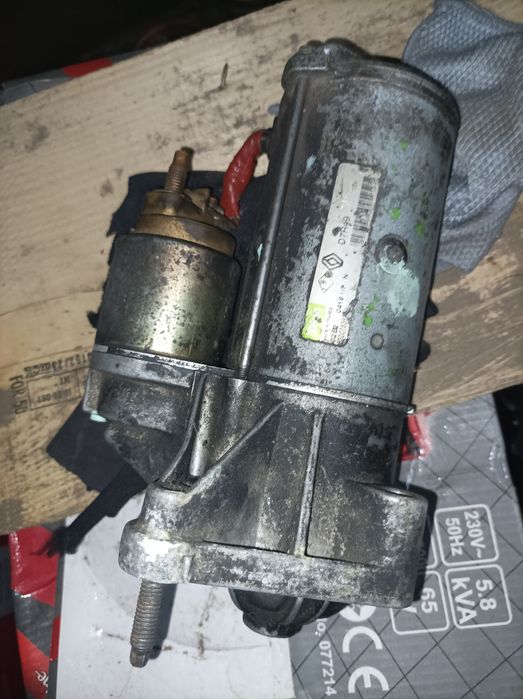 Opel Vivaro 1.9 Starter