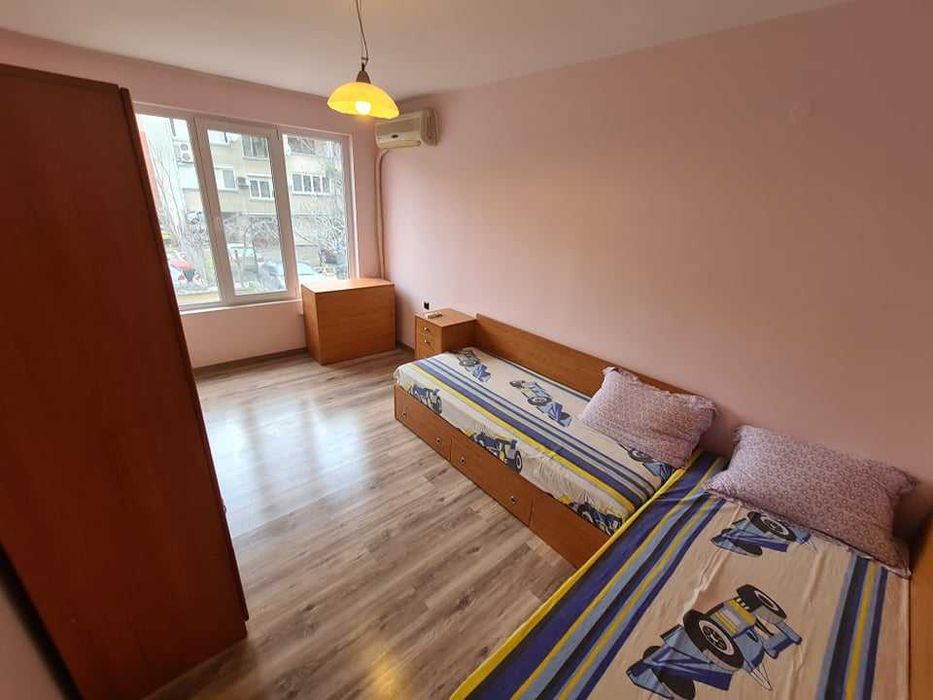 Дава се под наем Едностаен апартамент в Бургас, Възраждане - 45 кв.м за 175 € - Снимка #6