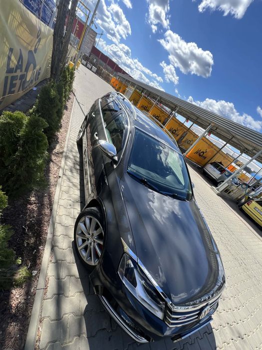 Volkswagen Passat Variant 177cp – elegant, spațios și întreținut