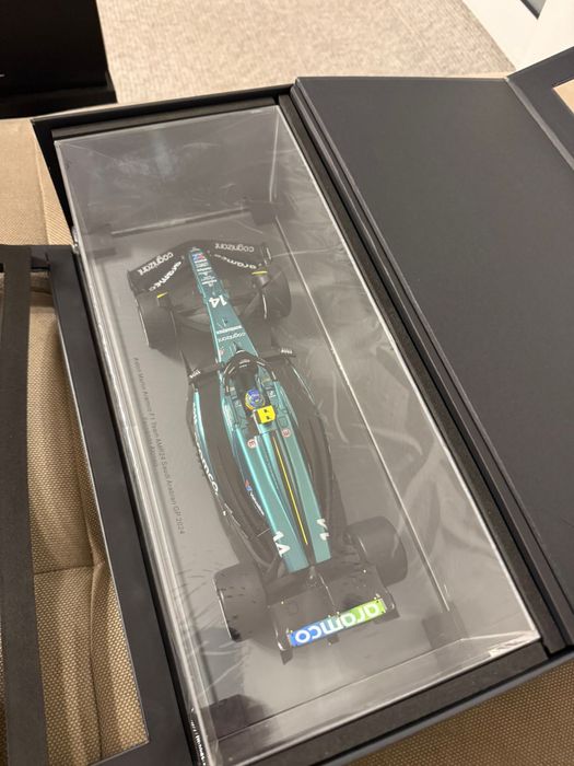 Macheta spark 1:18 aston martin aramco f1 team amr24 saudi arabian gp 2024 fernando alonso Noua